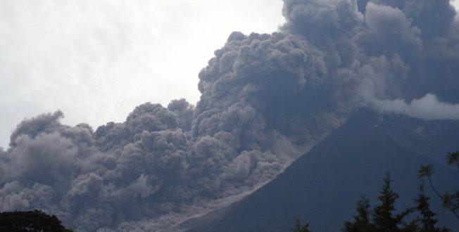 030618_guatemala_volcano_new
