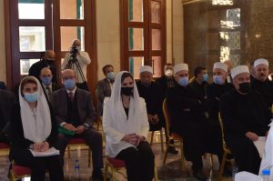 عبد تشارك في جلسة المجلس المذهبي