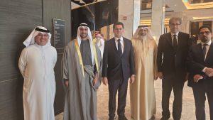 مرقص يصل الى الكويت