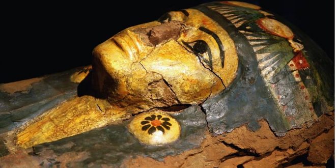 Egyptian-mummy-mask
