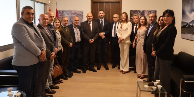 وفد وزارة الاعلام تيمور جنبلاط