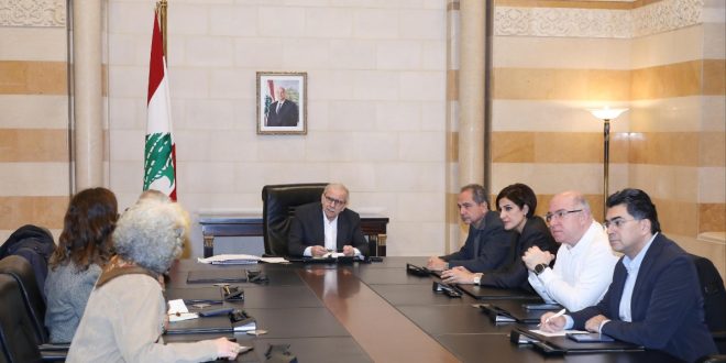 الاجتماع الوزاري في السرايا