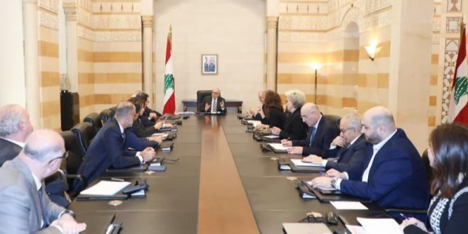 مرقص بعد الاجتماع الوزاري في السرايا