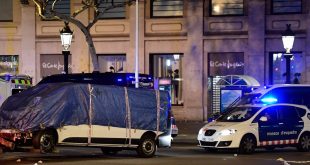 la camionnette blanche qui a fauché jeudi des dizaines de passants sur les Ramblas à Barcelone,