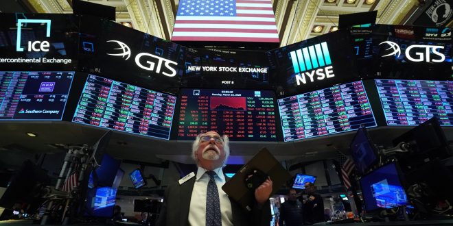 merlin_170596893_2879c5d2-5fd9-491e-b18c-b41eb965cc3a-superJumbo